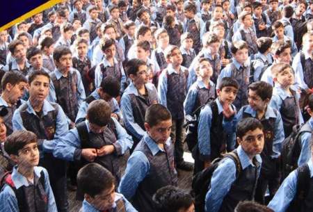 وضعیت مدارس ایران را با جهان مقایسه کنید، گریه‌تان می‌گیرد