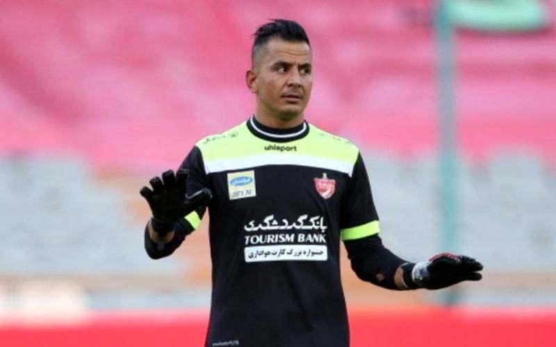 حامد لک قراردادش را با پرسپولیس تمدید کرد