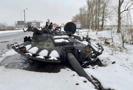 بقایای تانک روسی در بیرون خارکیف