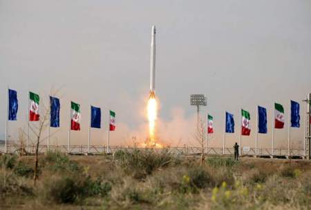 سپاه پاسداران انقلاب اسلامی از پرتاب ماهواره‌ نظامی به فضا خبر داد