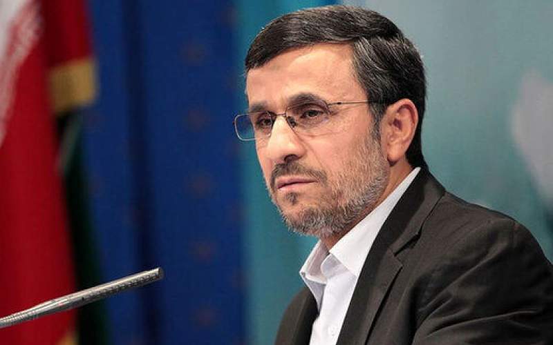 حمله محمود احمدی‌نژاد به پوتین