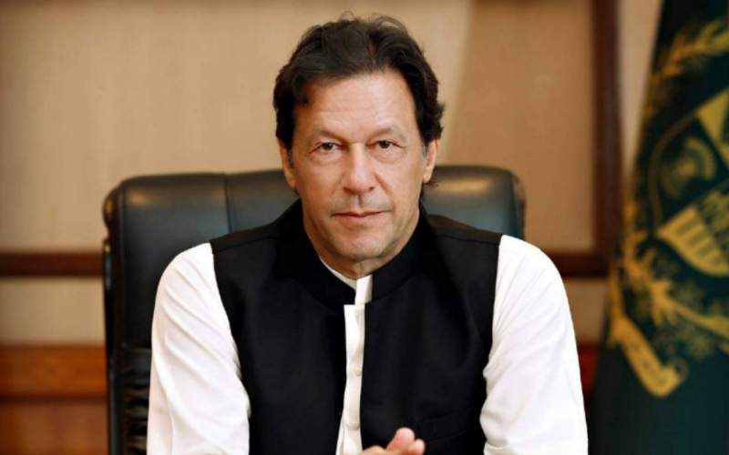 پارلمان پاکستان، عمران‌خان «پدرخوانده طالبان» را عزل کرد