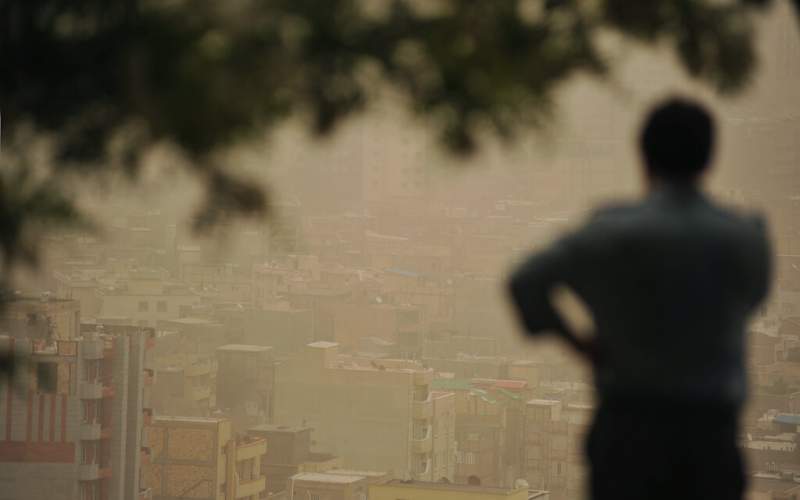 آسمان این مناطق  غبارآلود می‌شود