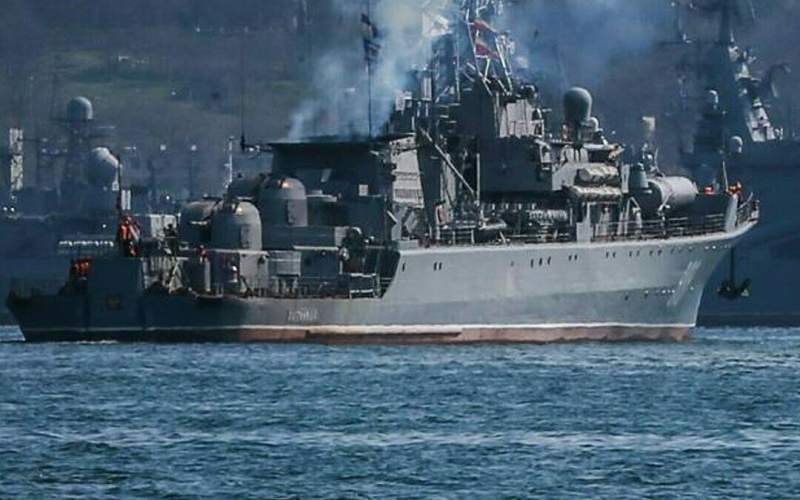 ارتش اوکراین بزرگترین ناو روسیه را در دریا غرق کرد