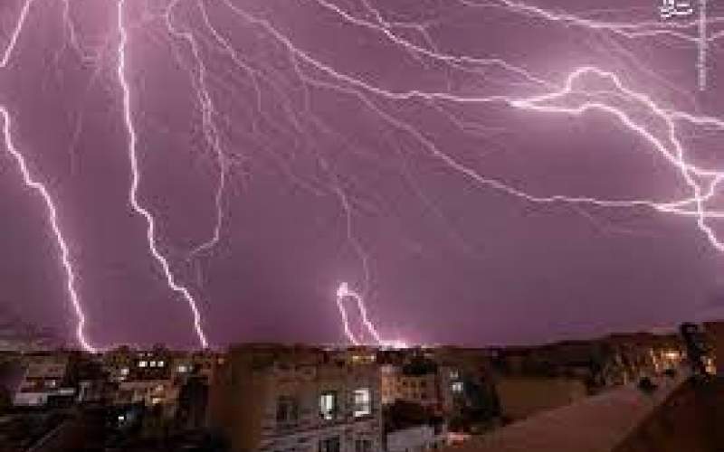 رگبار باران رعد وبرق در تهران