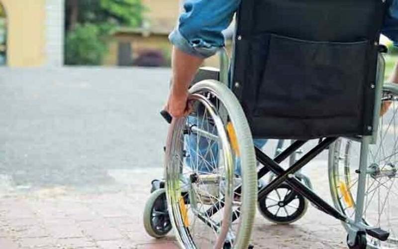 افزایش زباله‌گردی معلولان در کشور