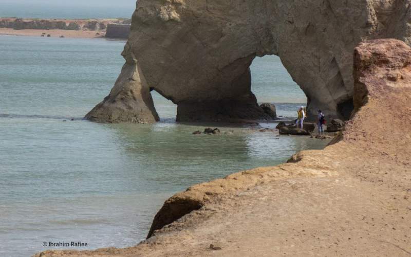 جاذبه گردشگری تماشایی در هرمز فرو ریخت!