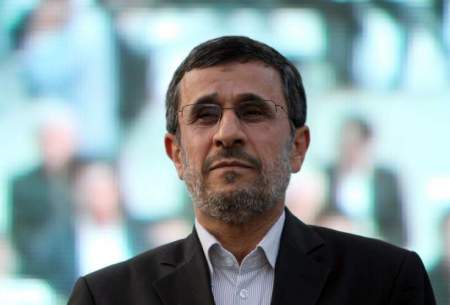 جنجال عکس یادگاری احمدی‌نژاد با یک زن