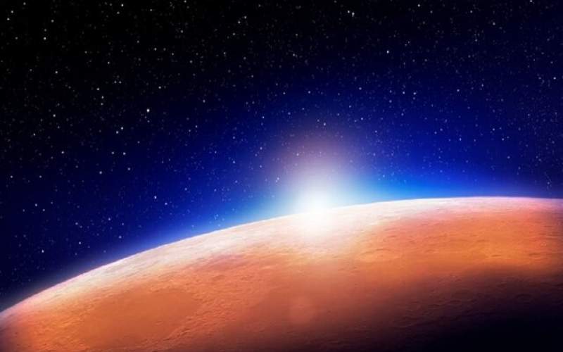 مریخ چگونه بدون میدان مغناطیسی، شفق قطبی دارد؟