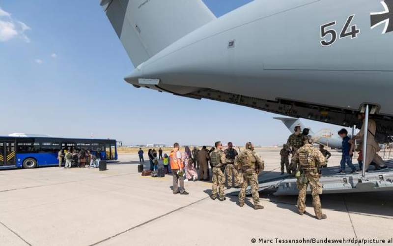آلمان هر هفته ۲۰۰ مهاجر افغان را می‌پذیرد