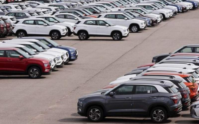 کاهش ۵۰ درصدی فروش خودرو در روسیه