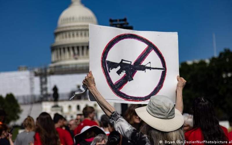 توافق در آمریکا بر سر اصلاح قانون اسلحه