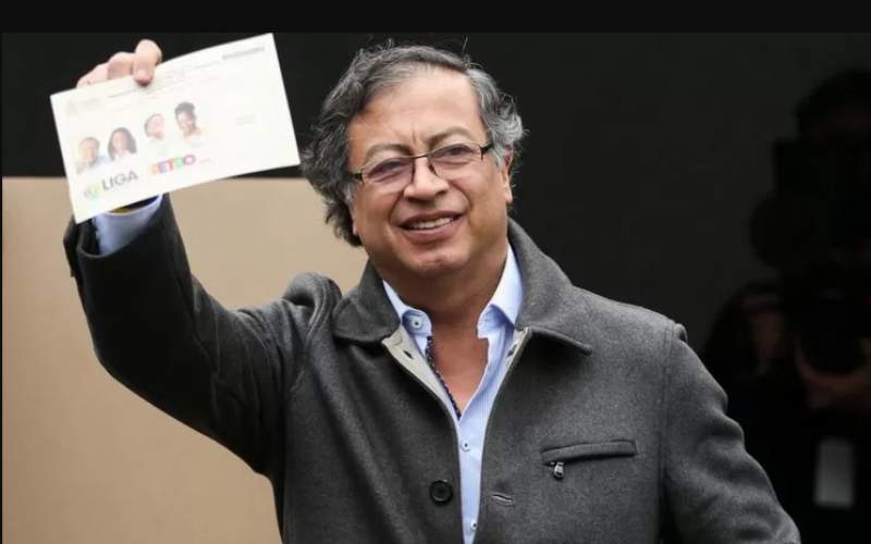 چریک سابق رئیس جمهور کلمبیا شد