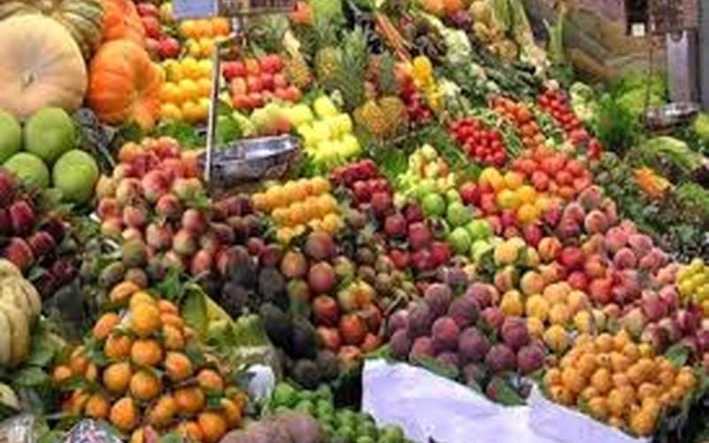 خرید میوه ۳۰ درصد کاهش یافت