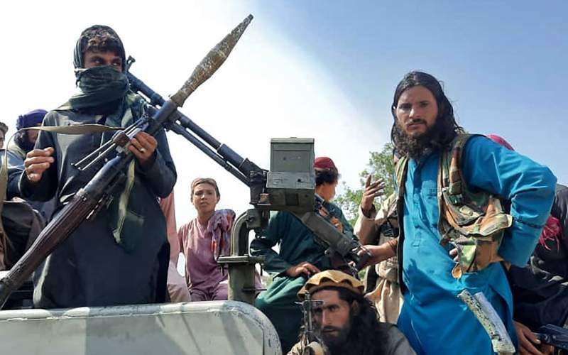 فرمانده طالبان عروسش را با هلی‌کوپتر به خانه برد!