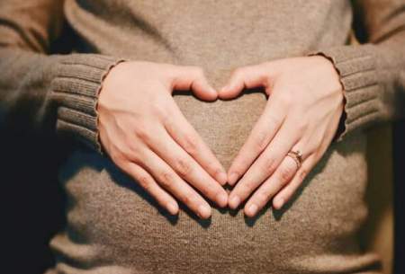 محققان بررسی کردند؛دلیل لگد زدن جنین چیست؟