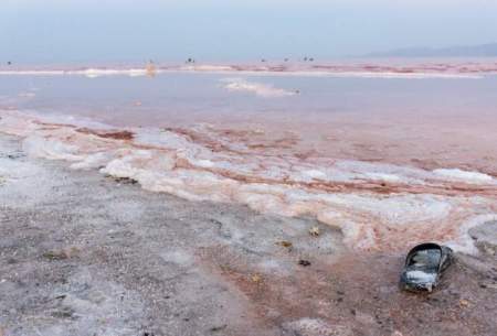 دریاچه ارومیه تا مهر ماه کامل خشک می‌شود