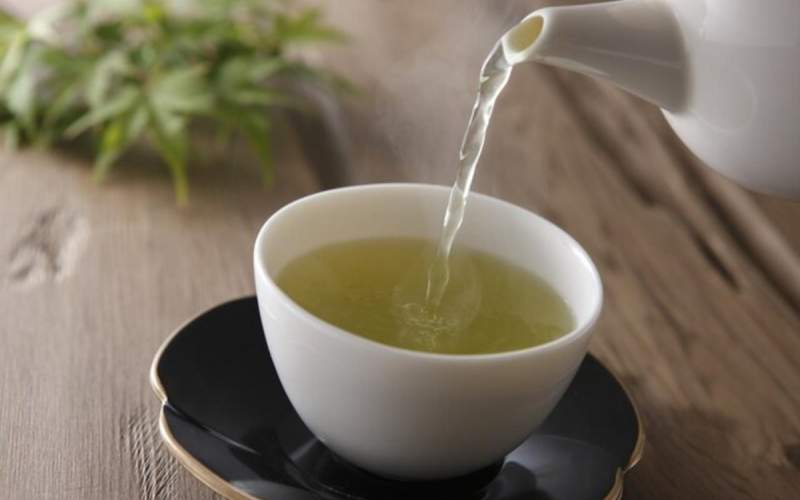در مصرف چای سبز افراط نکنید