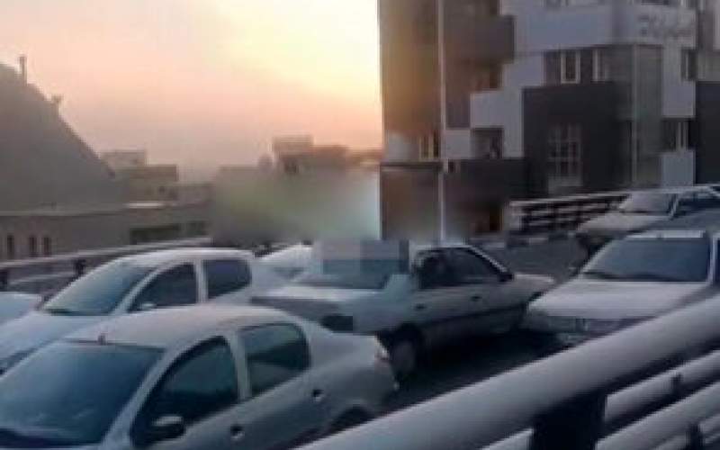 اقدام هولناک راننده پژو در تهران/فیلم