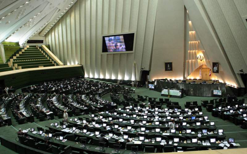 گزارش فساد فولاد مبارکه مورد تایید مجلس نیست