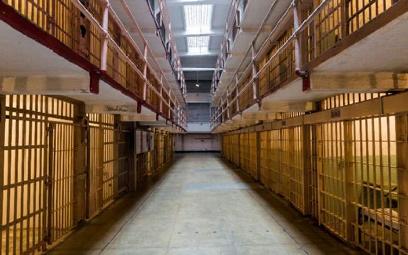 یک پیشنهاد به قوه قضاییه درباره زندان انفرادی