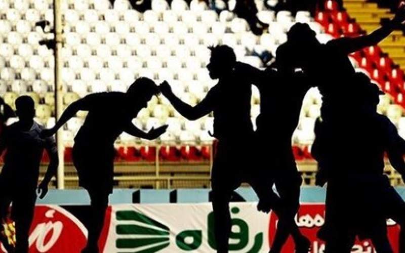 پرسپولیس به دنبال استخراج طلا از چاه نفت