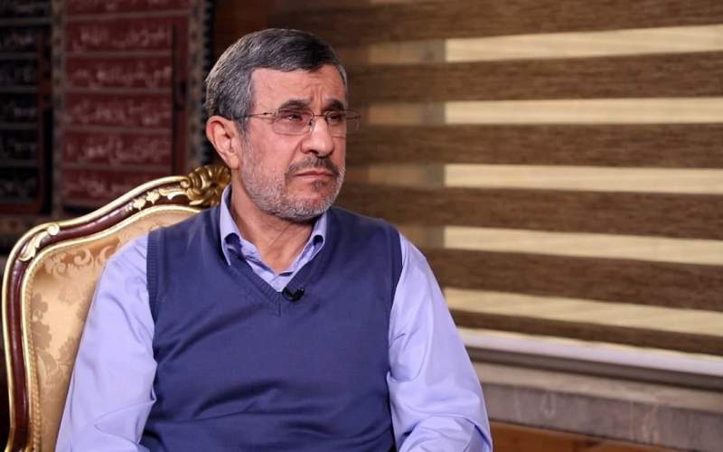 کنایه احمدی‌نژاد به فیلترکنندگان توییتر
