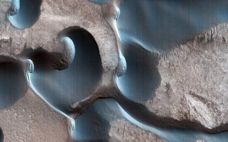 ثبت تصاویر تَل‌ماسه‌های هلالی از مریخ