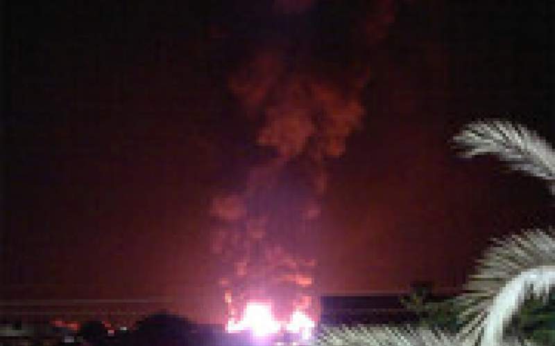 آتش‌سوزی گسترده و وسیع در کارخانه تشک‌سازی