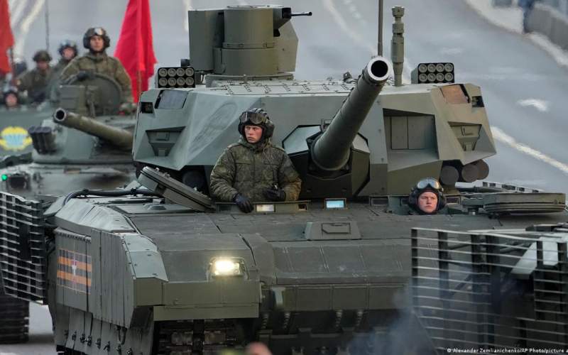 کاهش شمار سربازان روسیه در مرزهای ناتو