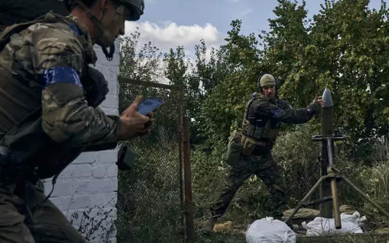 عقب‌نشینی هزاران سرباز در محاصره روس