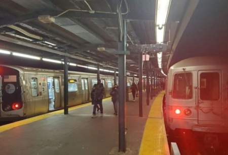 حمله وحشیانه یک جوان به دو زن در مترو