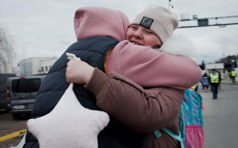 دیدار مجدد خانواده اوکراینی پس از ماه‌ها دوری