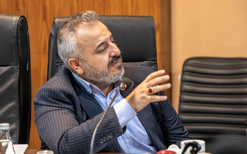 نقش محمدرضا دیانی، در برانگیختن تحسین اکونومیست