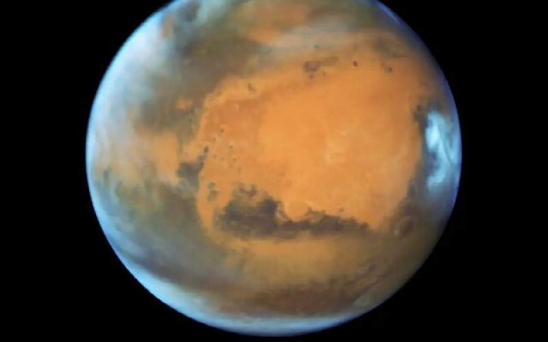مریخ ممکن است گدازه مذاب داشته باشد