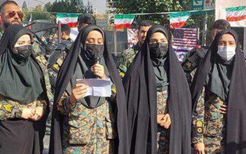 حضور زنان یگان ویژه در راهپیمایی ۱۳ آبان تهران