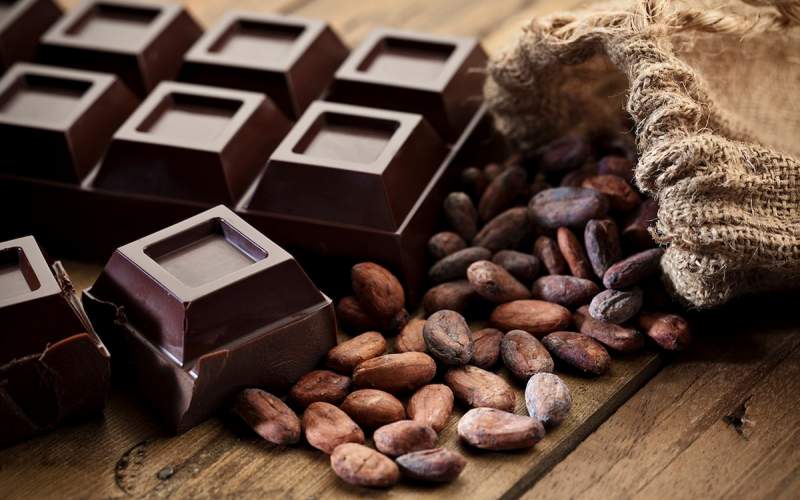 تاثیر شکلات تلخ برای بهبود سلامت قلب
