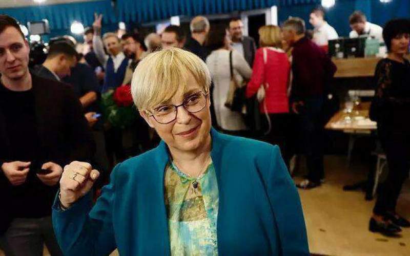فعال‌حقوق بشر اولین رئیس‌جمهور زن اسلوونی شد