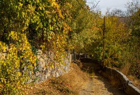 پاییز در روستای "نایه" قم  <img src="https://cdn.baharnews.ir/images/picture_icon.gif" width="16" height="13" border="0" align="top">