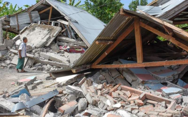 زمین لرزه مرگبار در اندونزی /فیلم