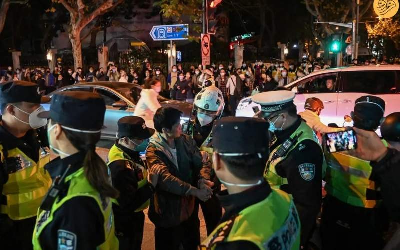 اعتراضات کم‌سابقه در چین ضد قرنطینه کرونایی