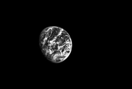 عکس‌های جدید ناسا از ماه و زمین  <img src="https://cdn.baharnews.ir/images/picture_icon.gif" width="16" height="13" border="0" align="top">