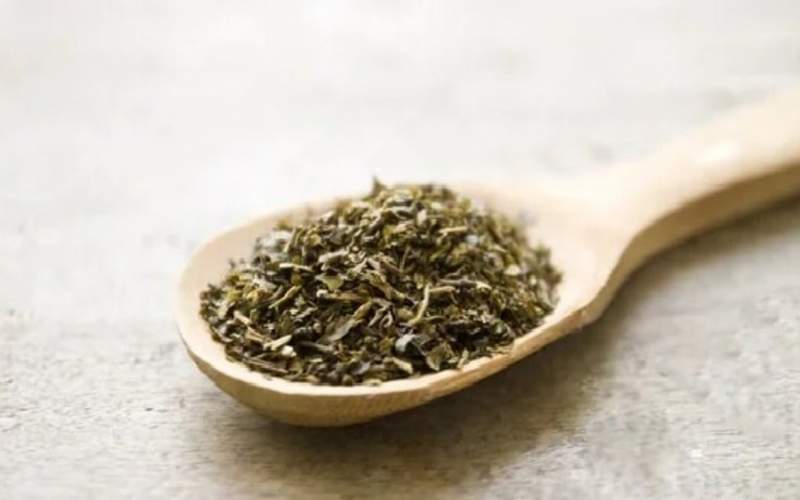 بررسی تاثیر عصاره چای سبز بر کبد
