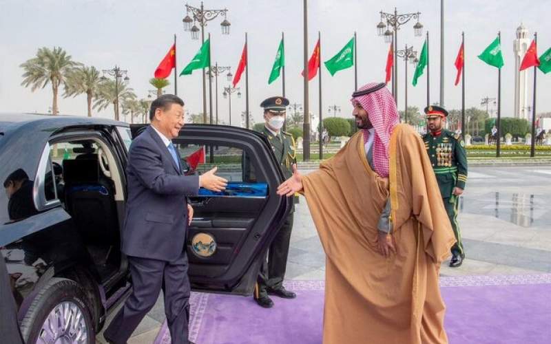 استقبال اشرافی از رئیس‌جمهور چین در عربستان