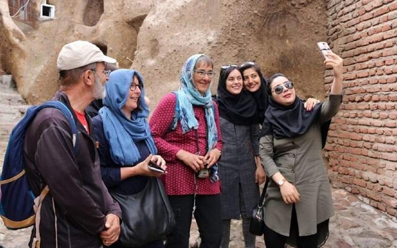 ۸۵ درصد گردشگران، به ایران پشت کردند