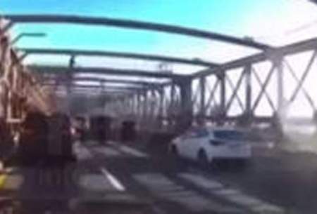 لحظه خودکشی یک مرد از بالای پل بروکلین/فیلم