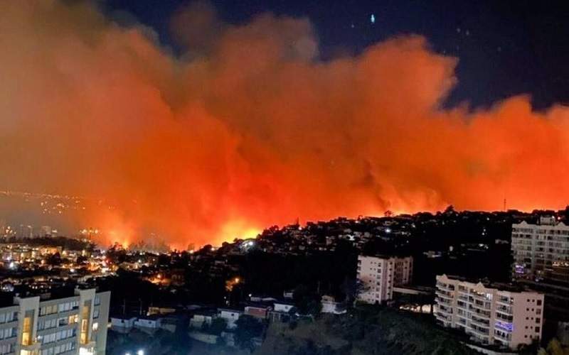 آتش‎سوزی گسترده در مناطق جنگلی شیلی