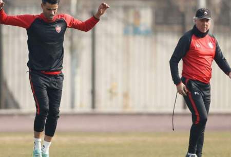 اقدام جالب مهاجم پرسپولیس بعد از عقد قرارداد