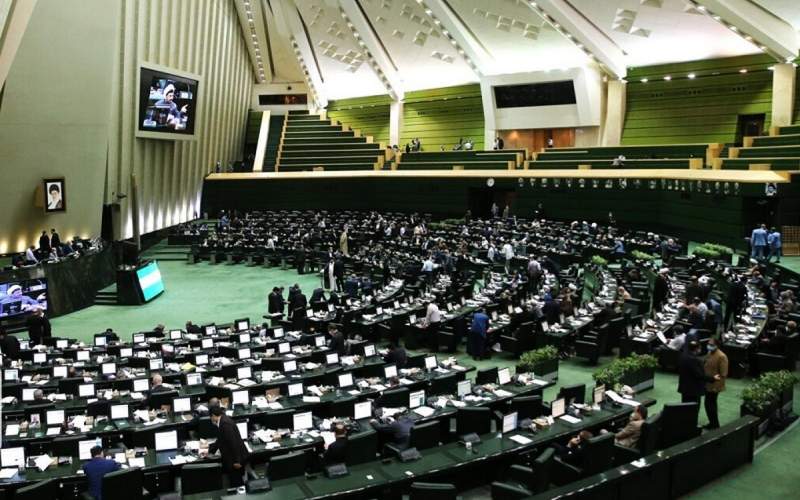 انتقاد تند روزنامه دولت از مجلس