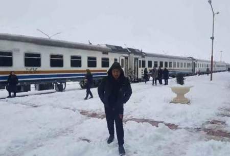 مسافران قطار یخ‌زده تهران، به مشهد برگشتند!